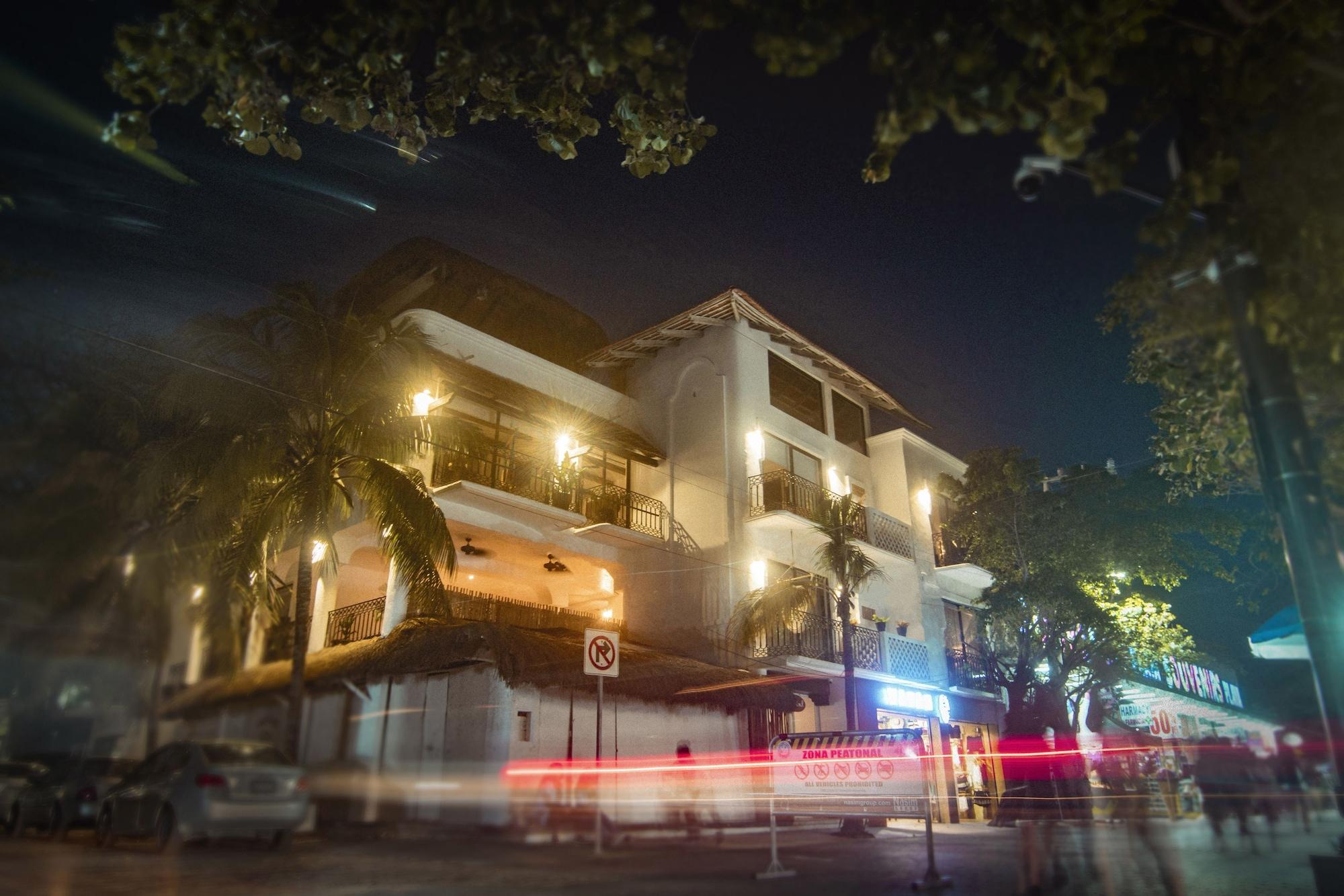 Hotel Banana Boutique & Spa - 5Th Av Плая-дель-Кармен Экстерьер фото